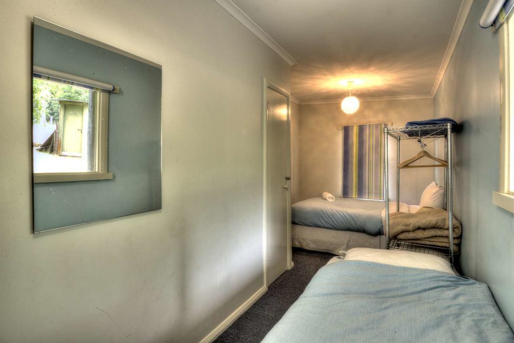 קולאס ביי Cove Beach Apartment 1 מראה חיצוני תמונה
